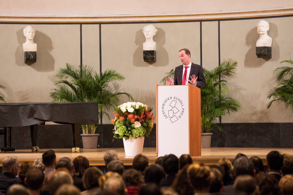 Ansprache von Michael Then, Vorsitzender des Börsenvereins des Deutschen Buchhandels Landesverband Bayern e.V. Geschwister-Scholl-Preis 2019 | Impressionen | Ansprache Michael Then 1